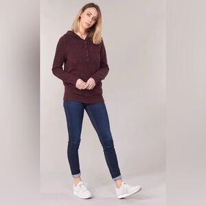 Patagonia Women's Small Burgundy Off Country Pullover Hoodie Kangaroo Pocket